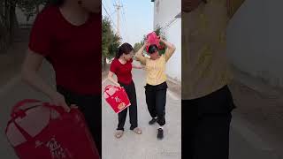 Funny rural life of a beautiful woman #funny #comedy #newcomedy #romance #fun