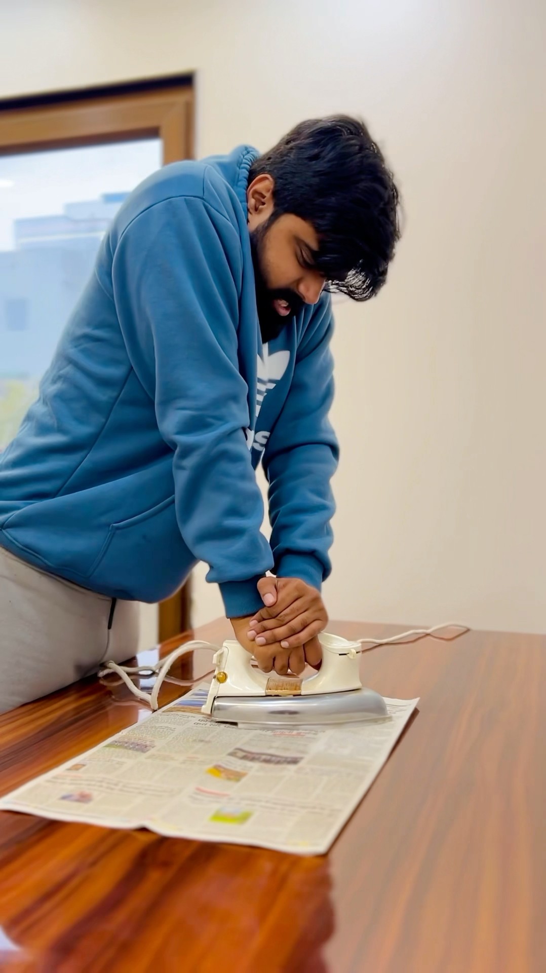 Gaming Table thik ho gyi ? #dushyantkukreja #shorts