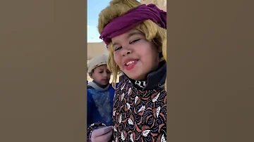 نغزة نغزة نغزة سيرا وأحمد سعد فرقة الحنانييش 
