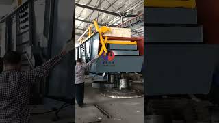 1855 Vibrating screen loading #minerals #miningequipment #mining #goldrecycle