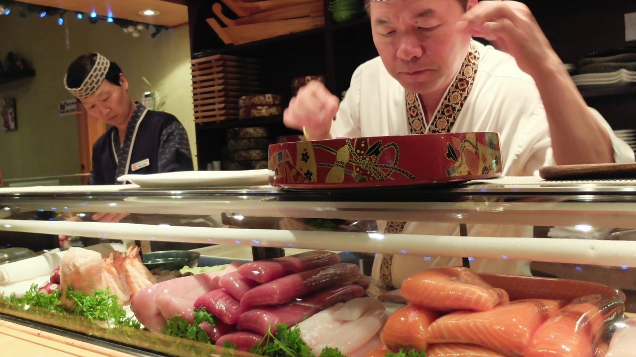 Chef Lee's sushi making performance — YUMEI SUSHI