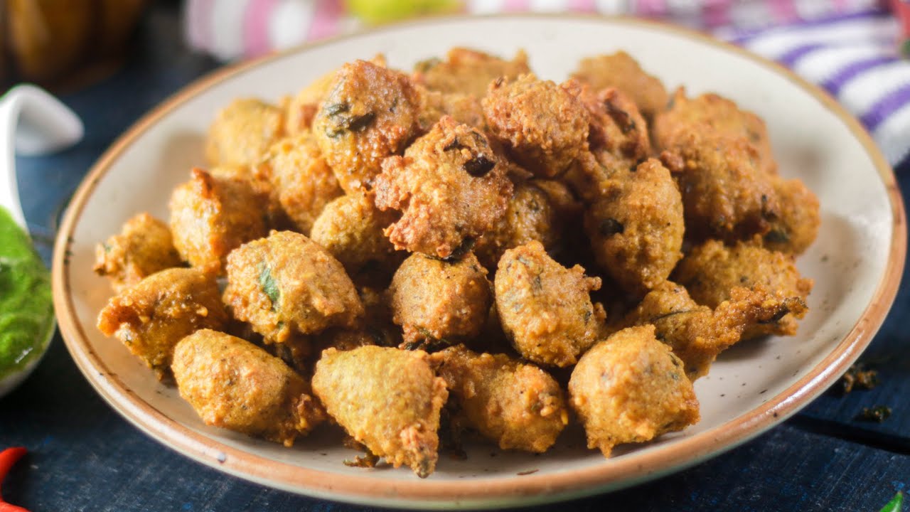 Moong Dal Pakoda – Moong Dal Bhajiya – Snack