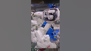 Track Testing articulated Robot #robot #robotics #manufacturing #machine #automatic #factory #fyp