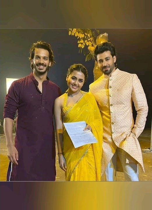 Tejasswi prakash and Shrey Mittal Naggin 6 offscreen masti