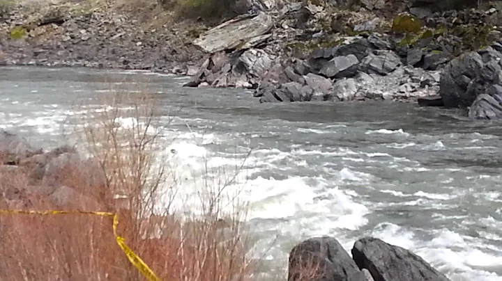 Jet boat crashes then sinks Riggins Idaho 2013