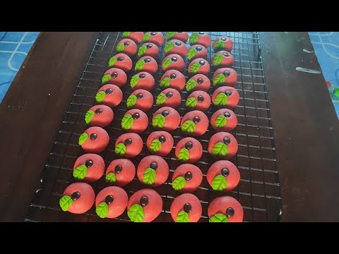 cara-membuat-kue-kering-karakter-apel-merah-renyah