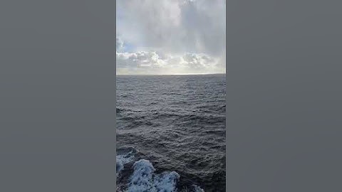 Sneaking Out on the Norwegian Star during Rough seas!