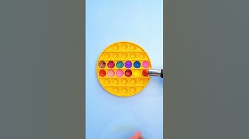 Thumbnail of I CAN'T DO MY MAKEUP ANYMORE! 😭| Let's make a cool eyeshadow palette from pop it, smart DIY #shorts