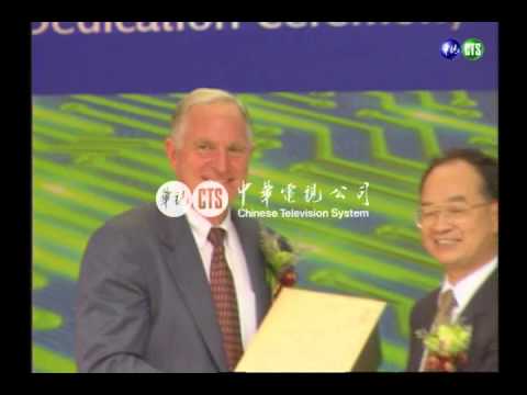 【歷史上的今天】1999.04.26_英特爾總裁貝瑞特邀宴台灣科技新貴