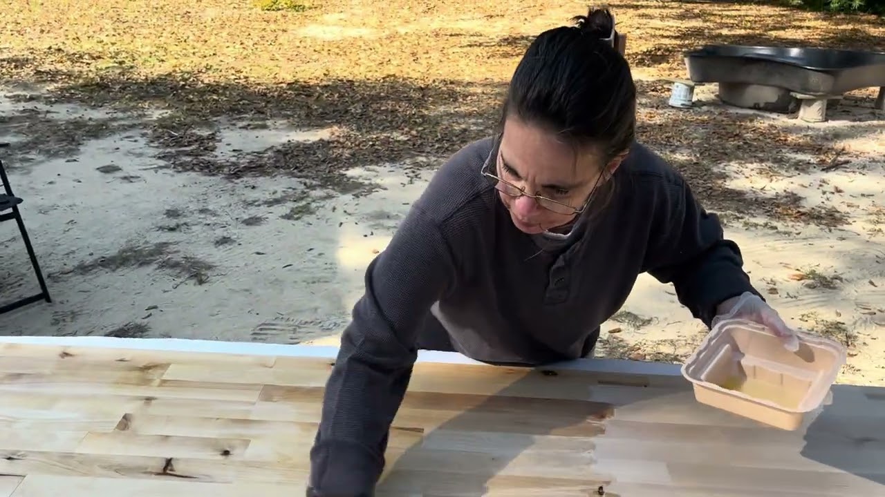 Applying oil ,a kitchen royal!