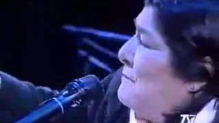 Mercedes Sosa - Todo cambia