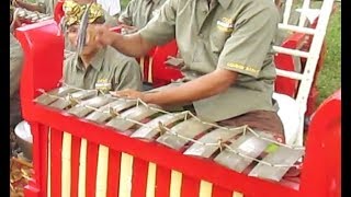 MADU dan RACUN / Gamelan Sasak Lombok / Gong MAWAR MELATI Penarukan [HD]