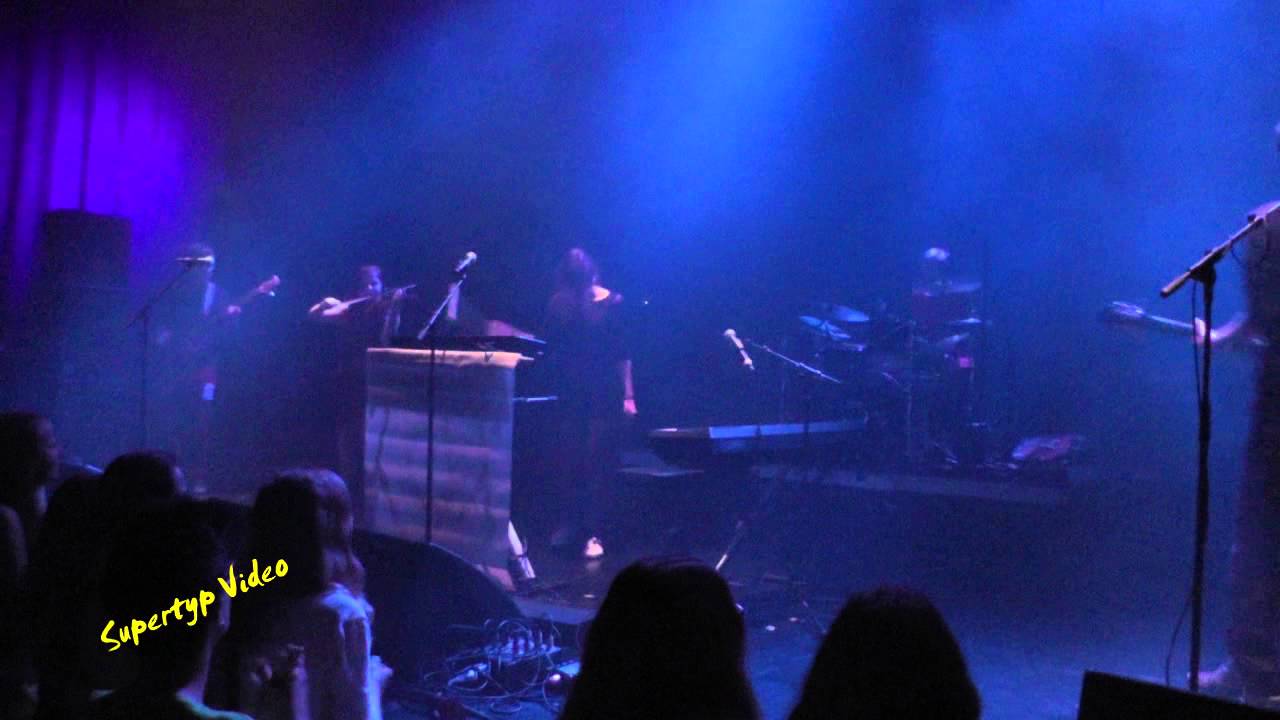 Posthof Linz: Loving.the.Alien - Web, Spider Web