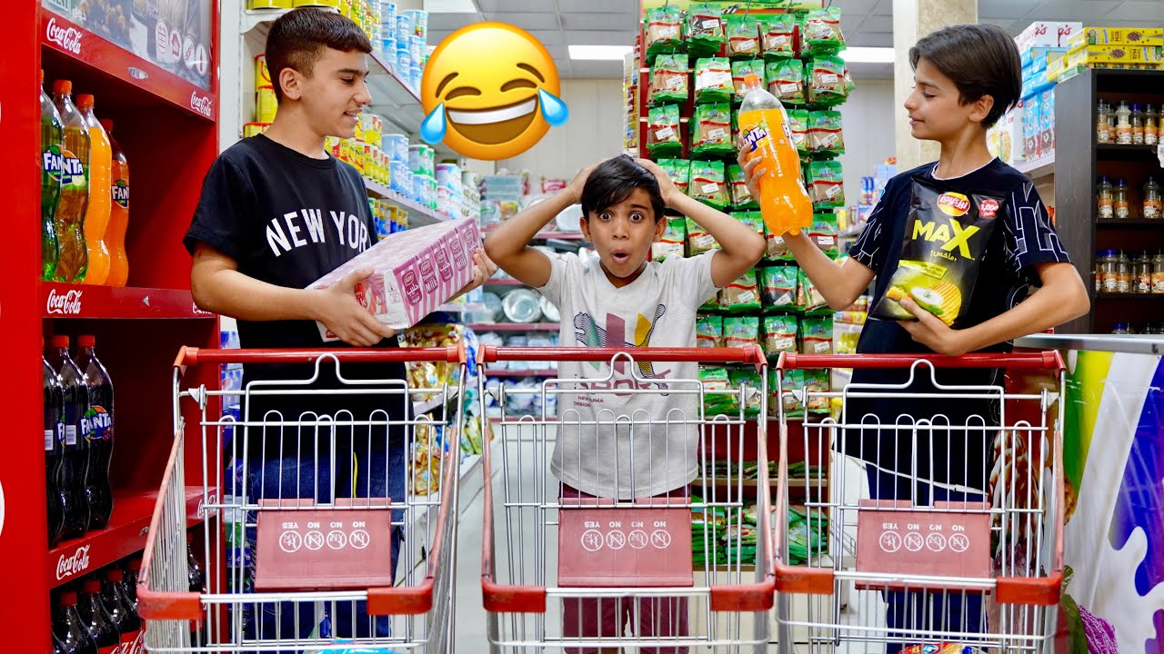 ‏من تشتري حلويات و‏أخوتك￼ ياكلوهن 😂 #تحشيش 2022