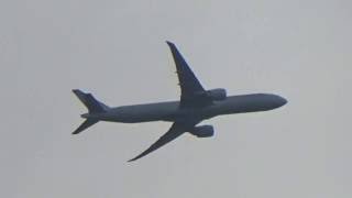 Air Canada Boeing 777-333ER C-FNNU AC865 Climbing over Clewer