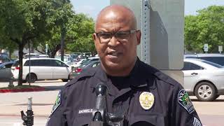 Officers from the austin police department are on scene of a bank
robbery that occurred in north austin. https://bit.ly/2lbih53 #crime
#bankrobbery #texa...