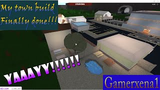 Bloxburg Town tour
