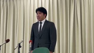 【辞職会見】女性の腕にかみつき逮捕…「議会、市のイメージ損なわせた」 容疑の市議、被害者と市民へ謝罪