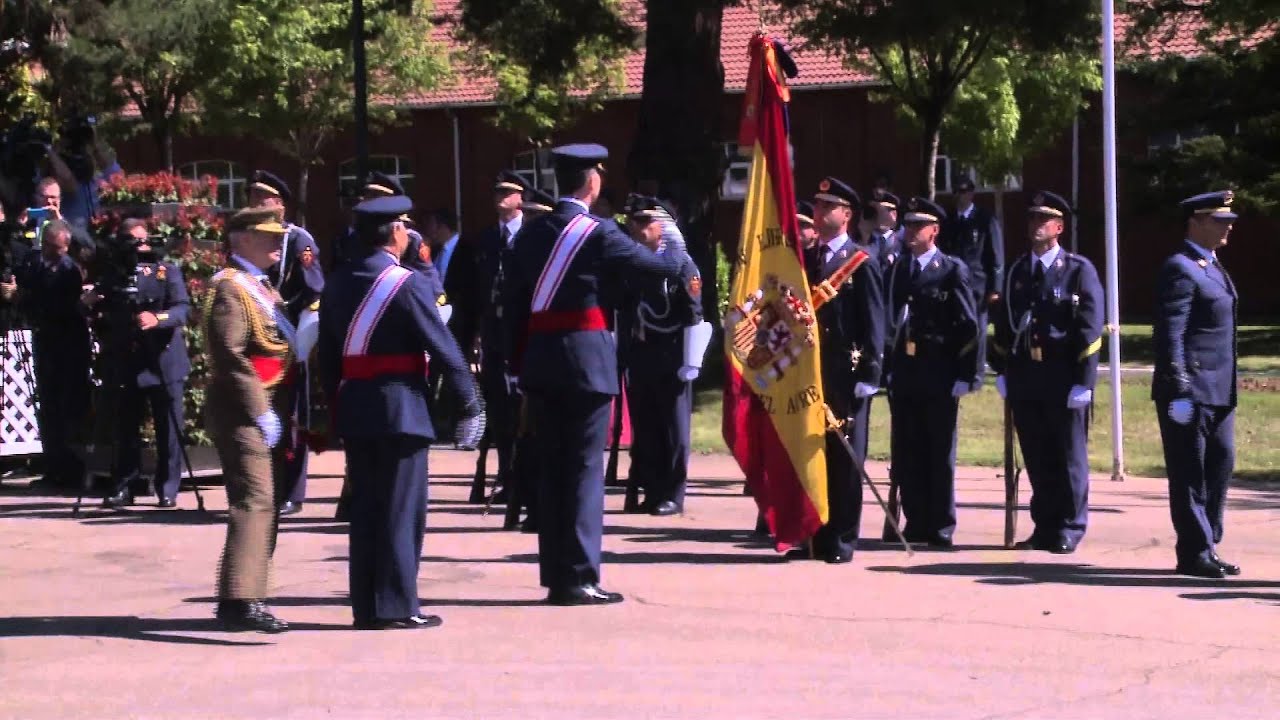Los Reyes en la entrega de Despachos en la Academia Básica del Aire