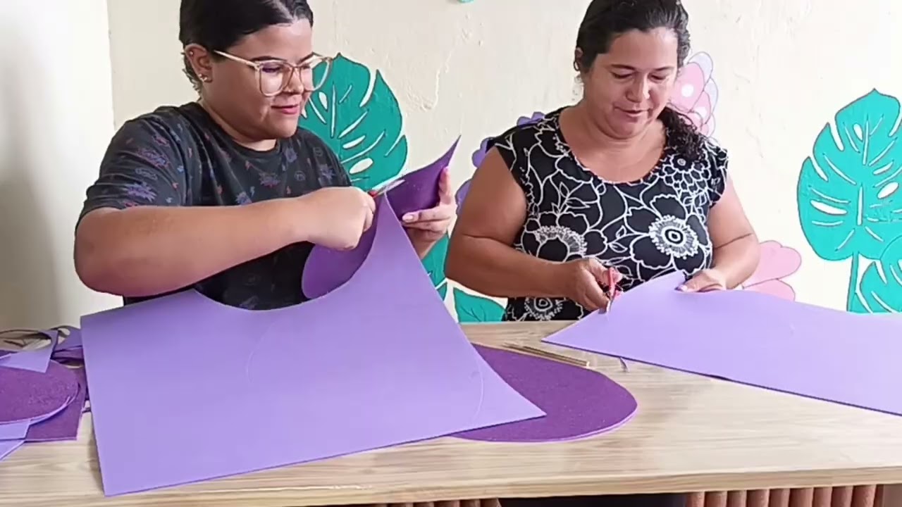 Rosa grande de EVA com Glitter