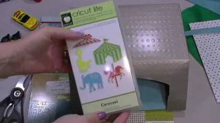 A Car Wash from a Kleenex Box Using Cricut Lite Carousel
