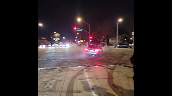 Infinity G35 Burnout Donuts #infinity #burnout #drift #nissan #cars #g35 #q50 #donuts