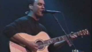 Dave Matthews - Aint It Funny 4-21-2002  (Willie Nelson Tribute aired 05-27-2002) chords