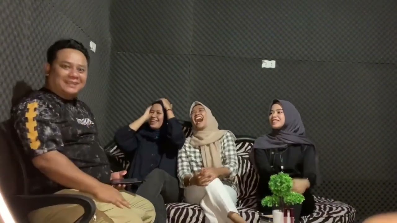 Dorong Usaha Mandiri, PT PIM Bersama BLKK Ashabul Yamin Gelar Pelatihan  Menjahit bagi Warga Binaan - Indometro Media