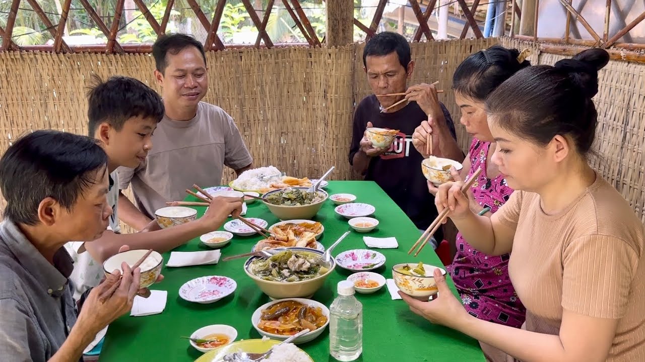 Ức Cá Dứa Chiên Giòn Canh xương dưa Cải Chua  món ngon đúng vị quê nhà / at6n