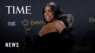 Emmy Winners Quinta Brunson, Niecy Nash-Betts And Ebon Moss-Bachrach Speak Backstage At Ceremony