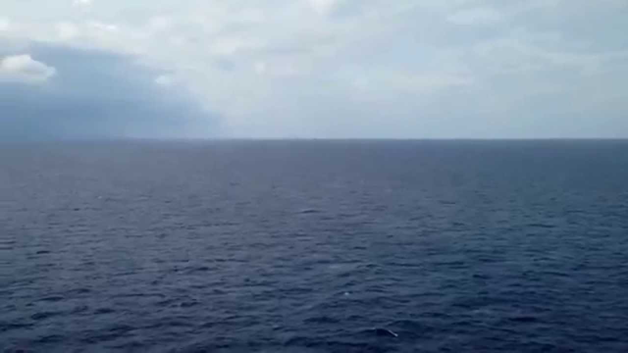 camera iphone 8 plus apk Cruise ship drag racing. Carnival Magic vs the RC Freedom