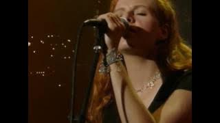 Neko Case - 'Buckets Of Rain' [Live from Austin, TX]