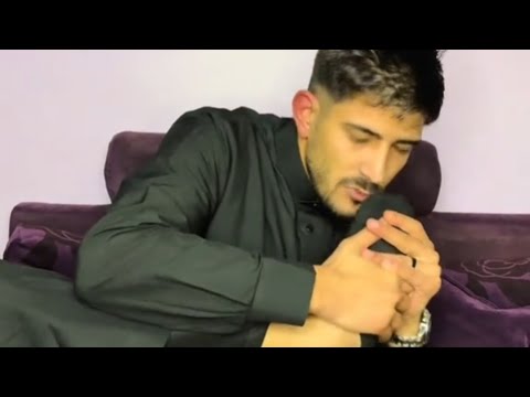 هيفا شمت ريحة جرابات هههههههه