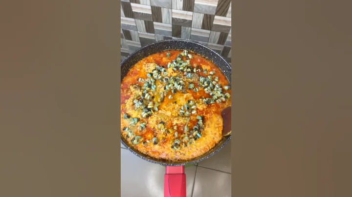 HOW TO MAKE EGUSI SOUP. #foodbyteedavisempire #cooking #food #shorts #howto #howtomake