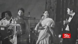 Asha Bhosle &amp; R. D. Burman - Hare Rama Hare Krishna/Dum Maro Dum Live (1970s. VERY RARE)