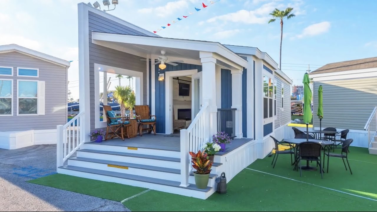 Absolutely Gorgeous Grand Park Manufactured Homes from Champion Homes ...