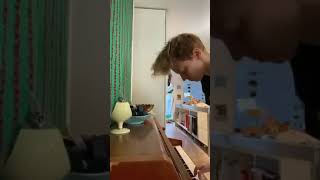 La Roux (Elly Jackson) - Gullible Fool live on Piano - IGTV