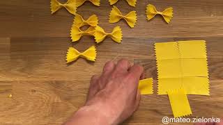 Farfalle pasta shaping Details