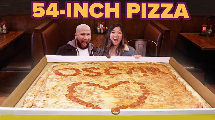 I Surprised My Friend With The World's Largest Pizza • Giant Food Time