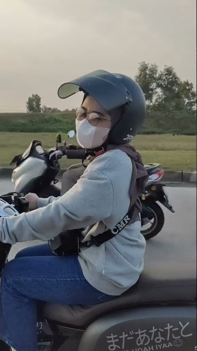 cewek scoopy