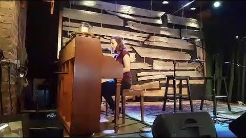 Open Mic Sessions P L x Tangled Strings Laura