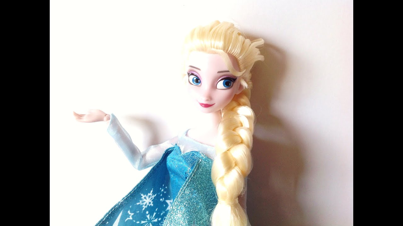 elsa classic doll with ring