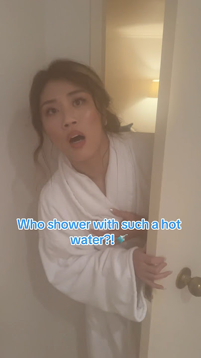 Is this normal for Girls? 👧🏻🚿 #shorts #couple #relationship