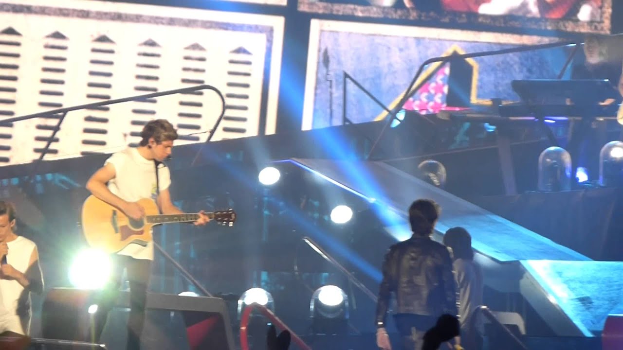 Don`t Forget Where You belong One Direction (St. louis)