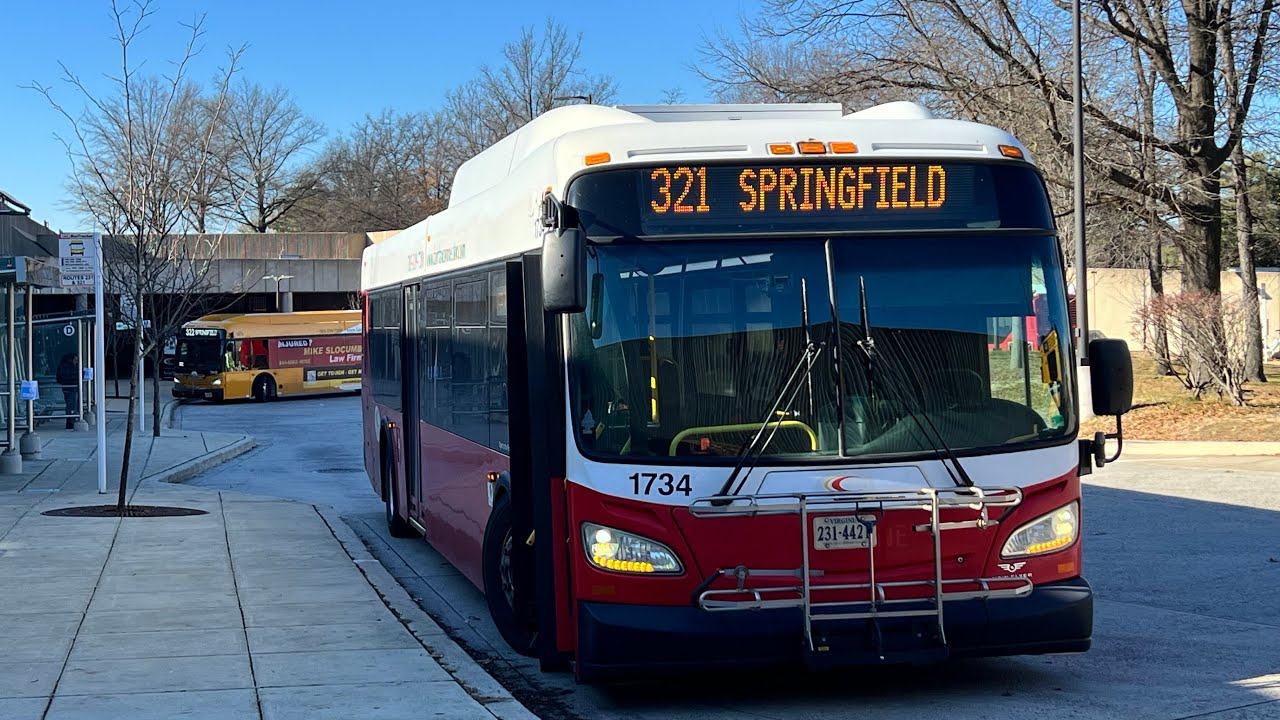 Fairfax Connector: 2017 New Flyer XD40 