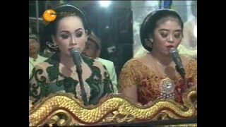 Gending jawa klasik ' Karawitan Ngudilaras ' Gong Mbanyuning - Live Sawit Karangpelem Part 1