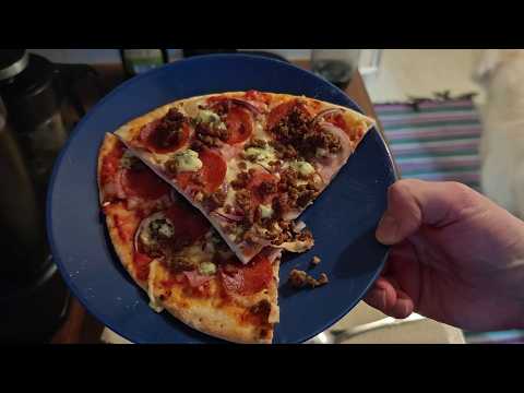 Dillinger valmispizzapohjaan