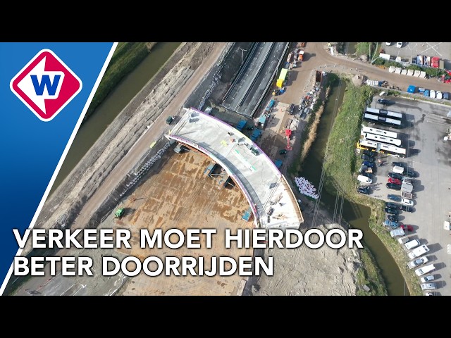 Enorme operatie: Nieuwe fly-over op z'n plek gezet