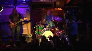 Dinosaur Jr - &quot;No Bones&quot; | Music 2009 | SXSW