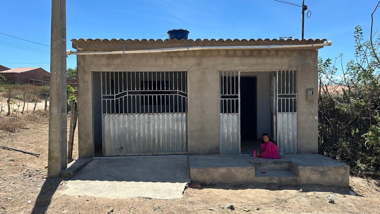 222- [VENDIDA] LINDA CASA GRANDE E ESPAÇOSA A VENDA COM 3 TERRENOS